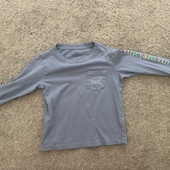 3 shirts! Easter Vineyard Vines + 2 more!
Bundle Toddler Vineyard Vines Shirts - Picture 7 of 9